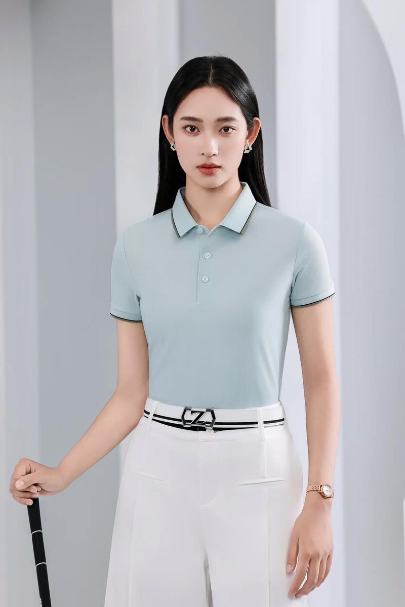 如何选购适合自己的职业装
